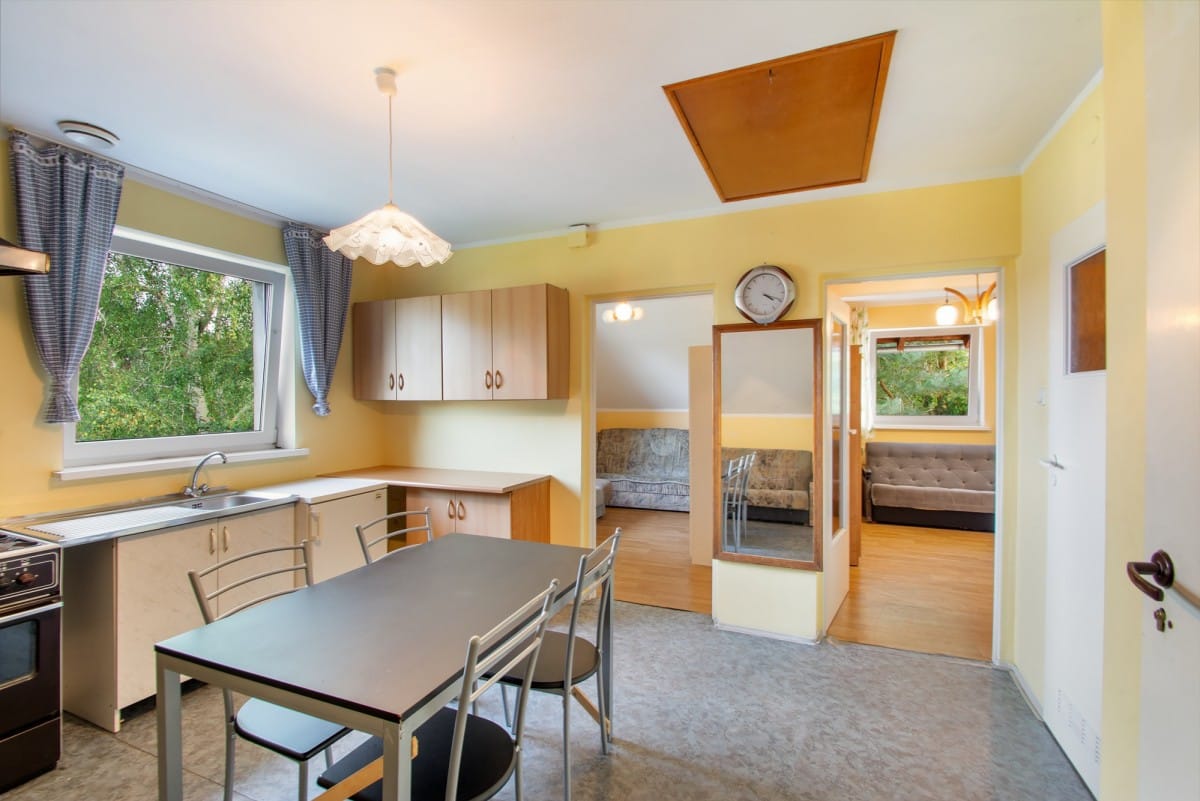 Dom 4 pokojowe na Sprzedaż