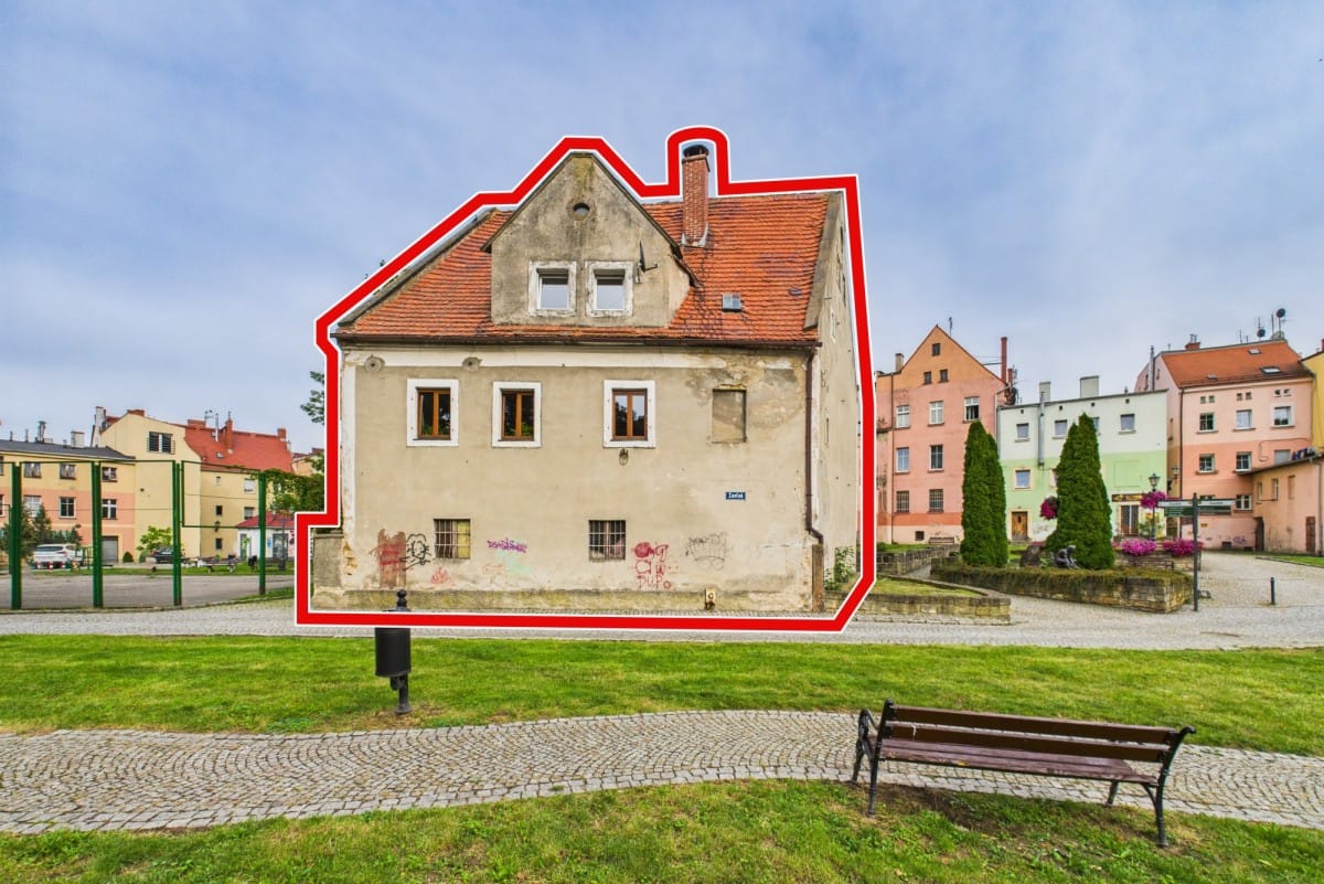 Dom 6 pokojowe na Sprzedaż