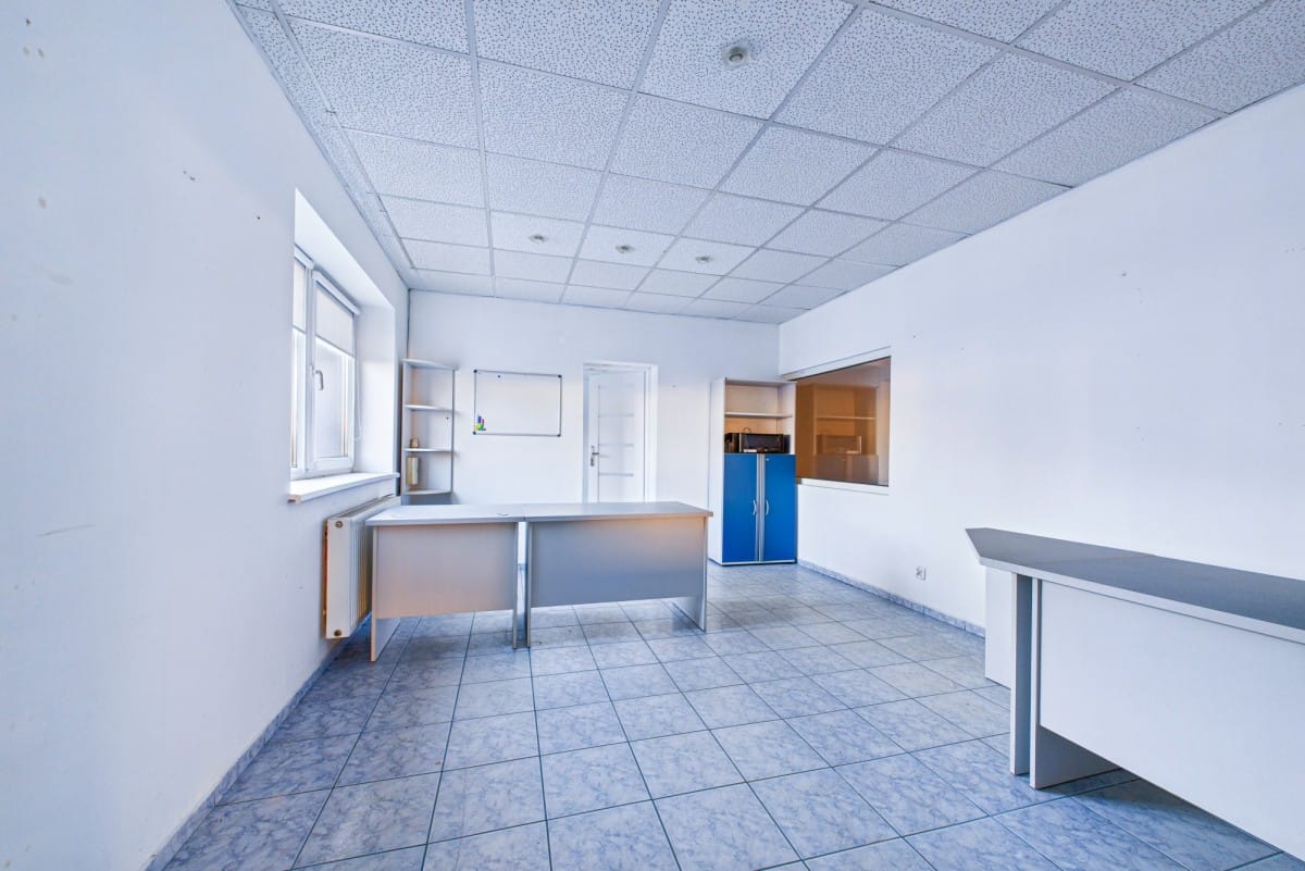 Lokal użytkowy  pokojowe na Sprzedaż