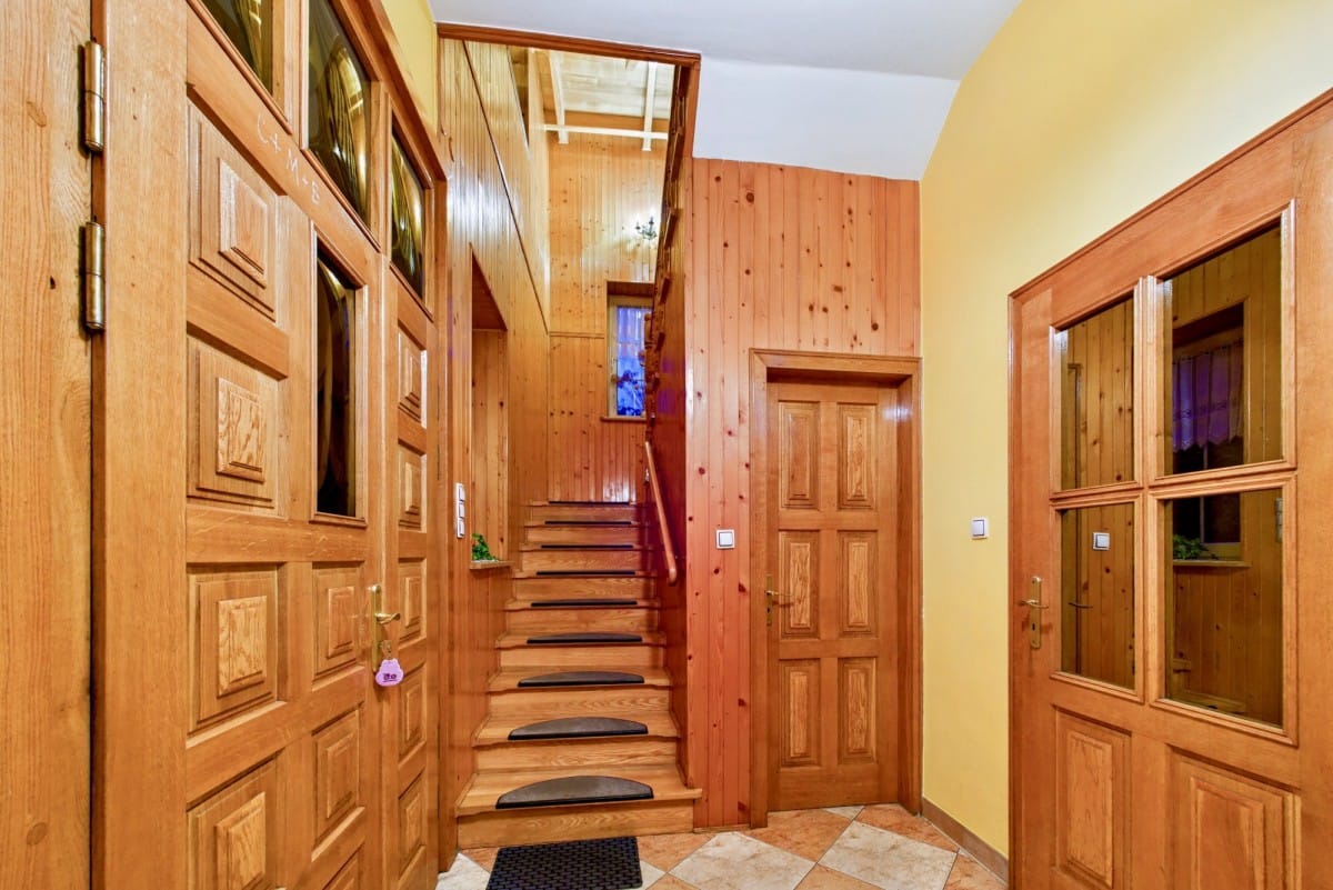 Lokal użytkowy  pokojowe na Sprzedaż