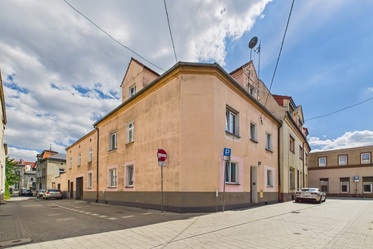 Lokal użytkowy  pokojowe na Sprzedaż