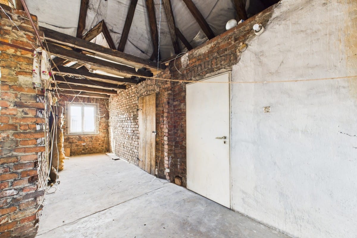 Lokal użytkowy  pokojowe na Sprzedaż