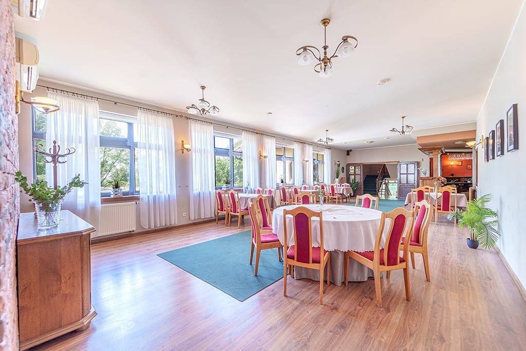 Lokal użytkowy  pokojowe na Sprzedaż