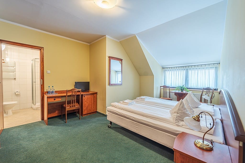 Lokal użytkowy  pokojowe na Sprzedaż