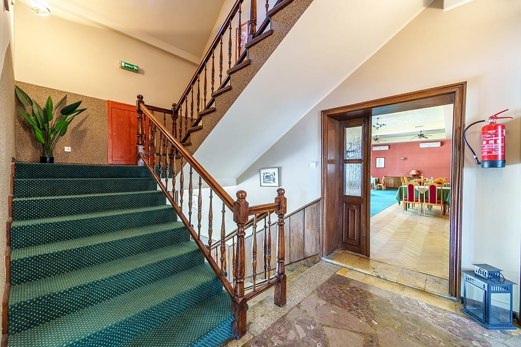 Lokal użytkowy  pokojowe na Sprzedaż