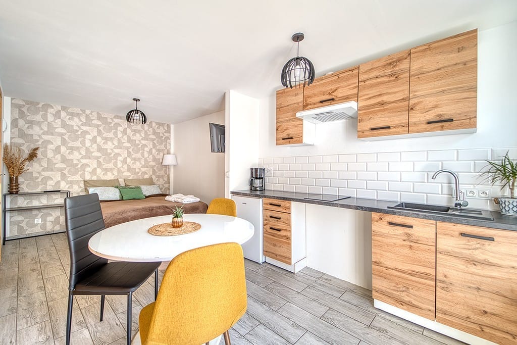 Lokal użytkowy  pokojowe na Sprzedaż