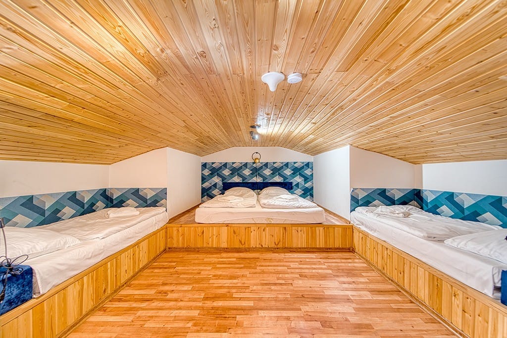 Lokal użytkowy  pokojowe na Sprzedaż