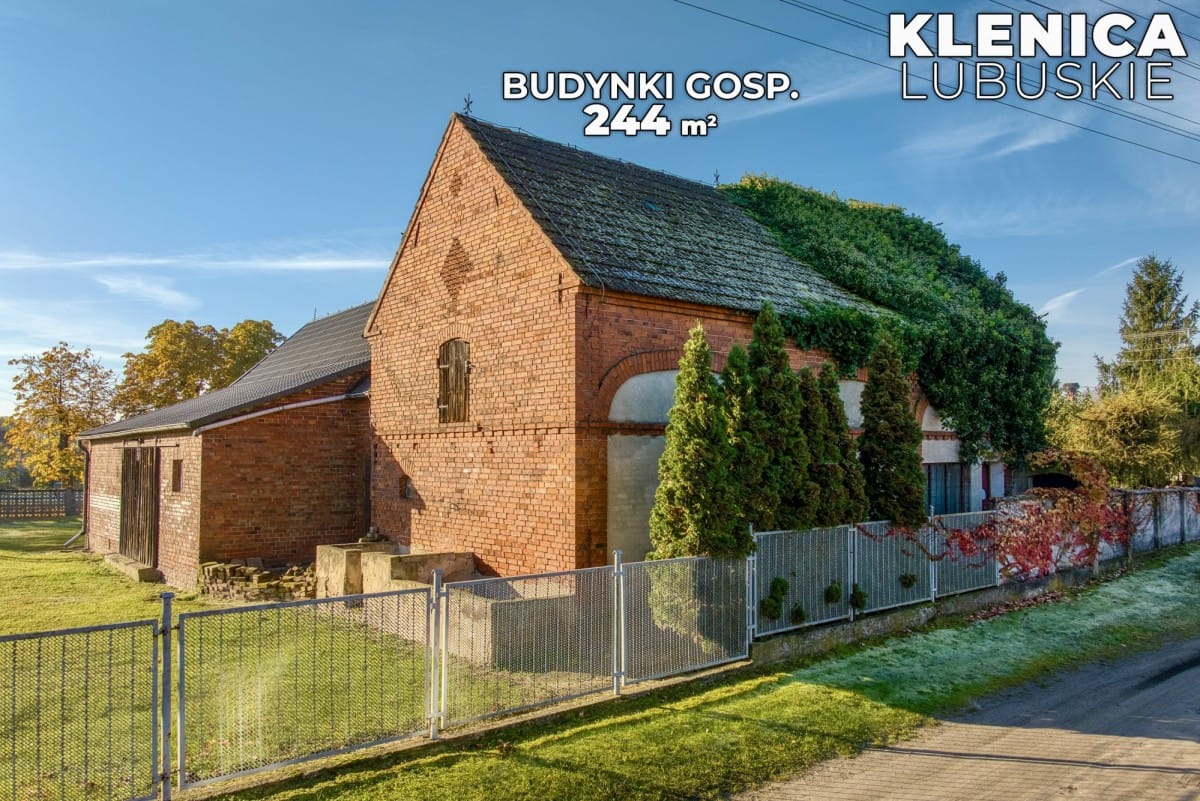 Dom 8 pokojowe na Sprzedaż