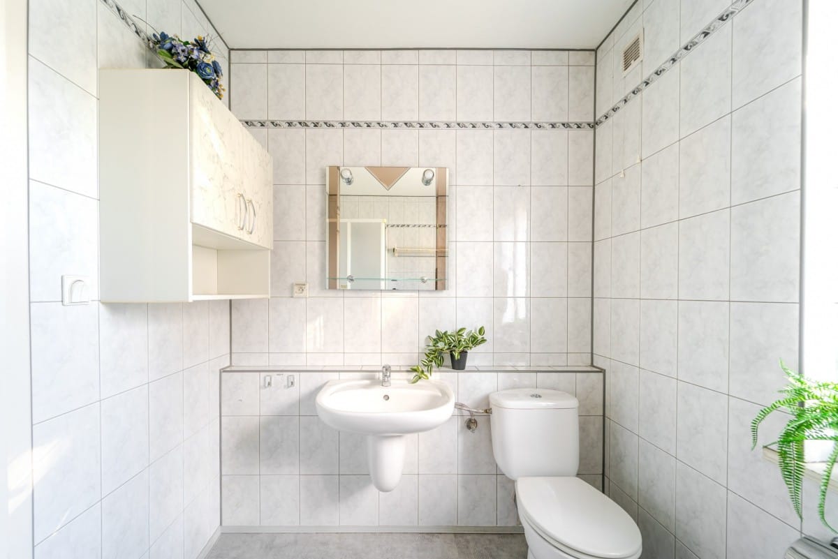 Dom 8 pokojowe na Sprzedaż