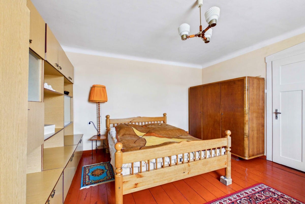 Mieszkanie 5 pokojowe na Sprzedaż