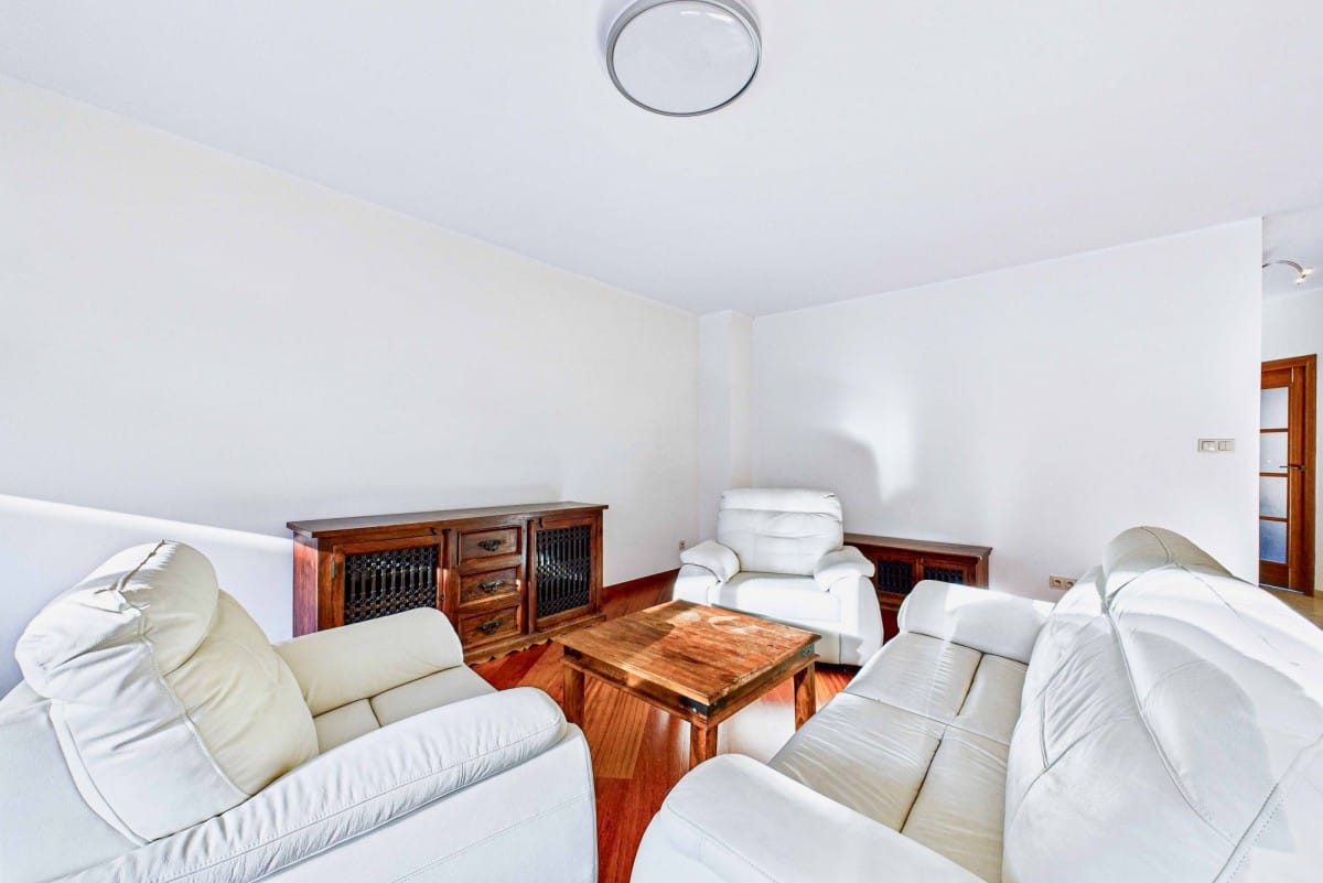 Mieszkanie 3 pokojowe na Wynajem