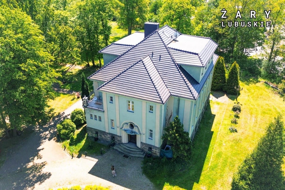 Lokal użytkowy  pokojowe na Sprzedaż