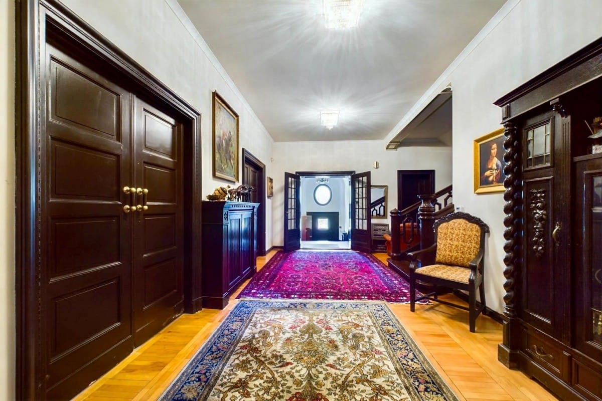 Lokal użytkowy  pokojowe na Sprzedaż