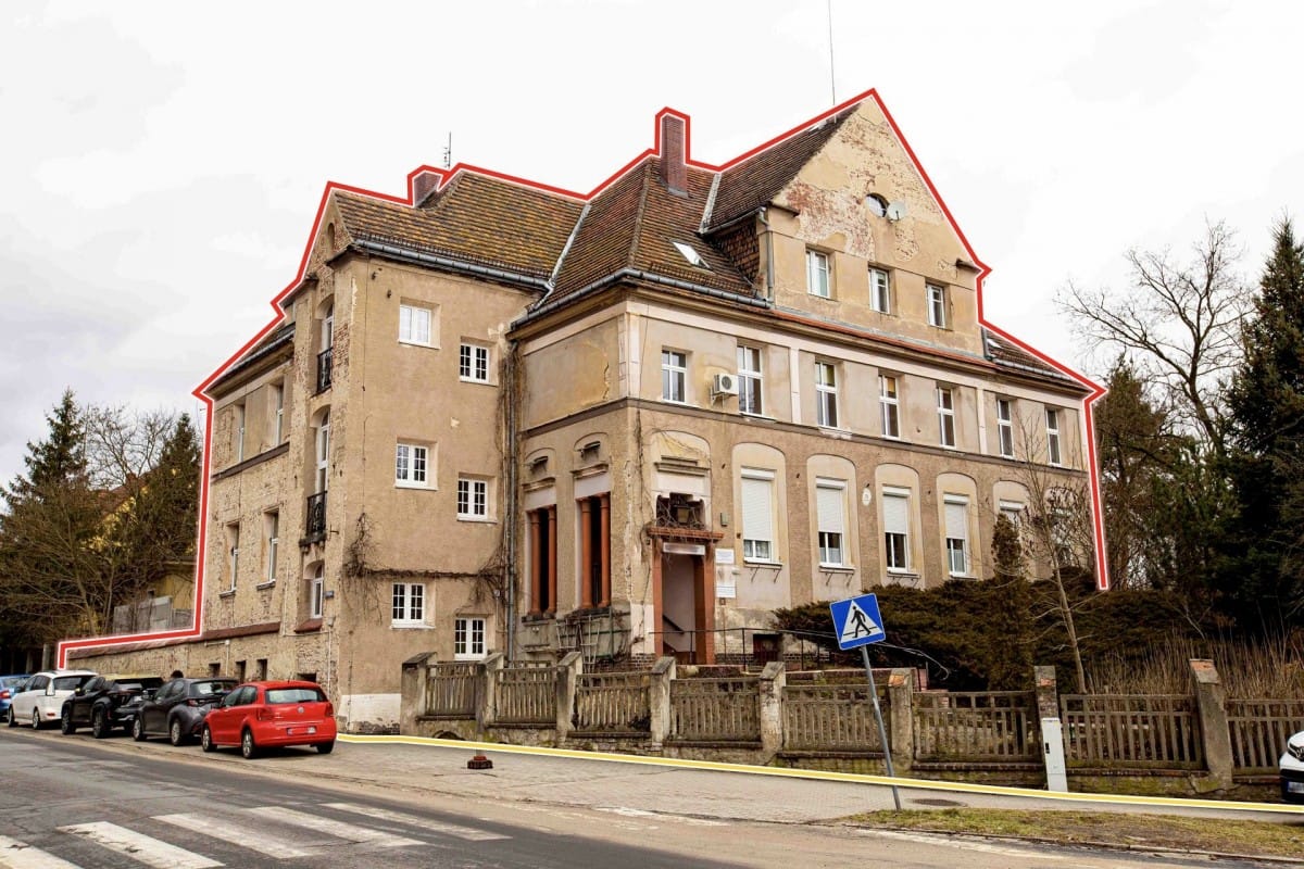 Lokal użytkowy  pokojowe na Sprzedaż