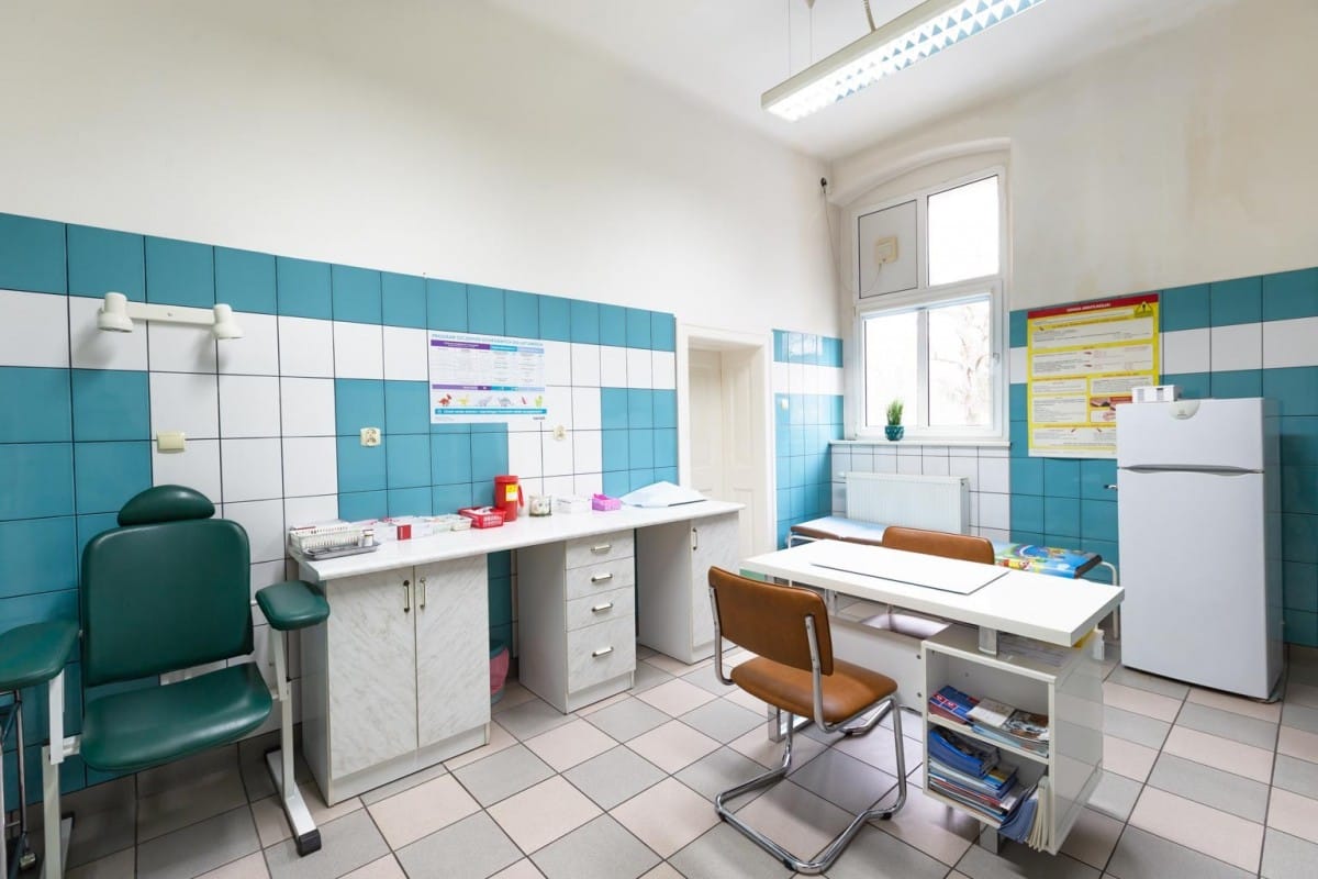 Lokal użytkowy  pokojowe na Sprzedaż