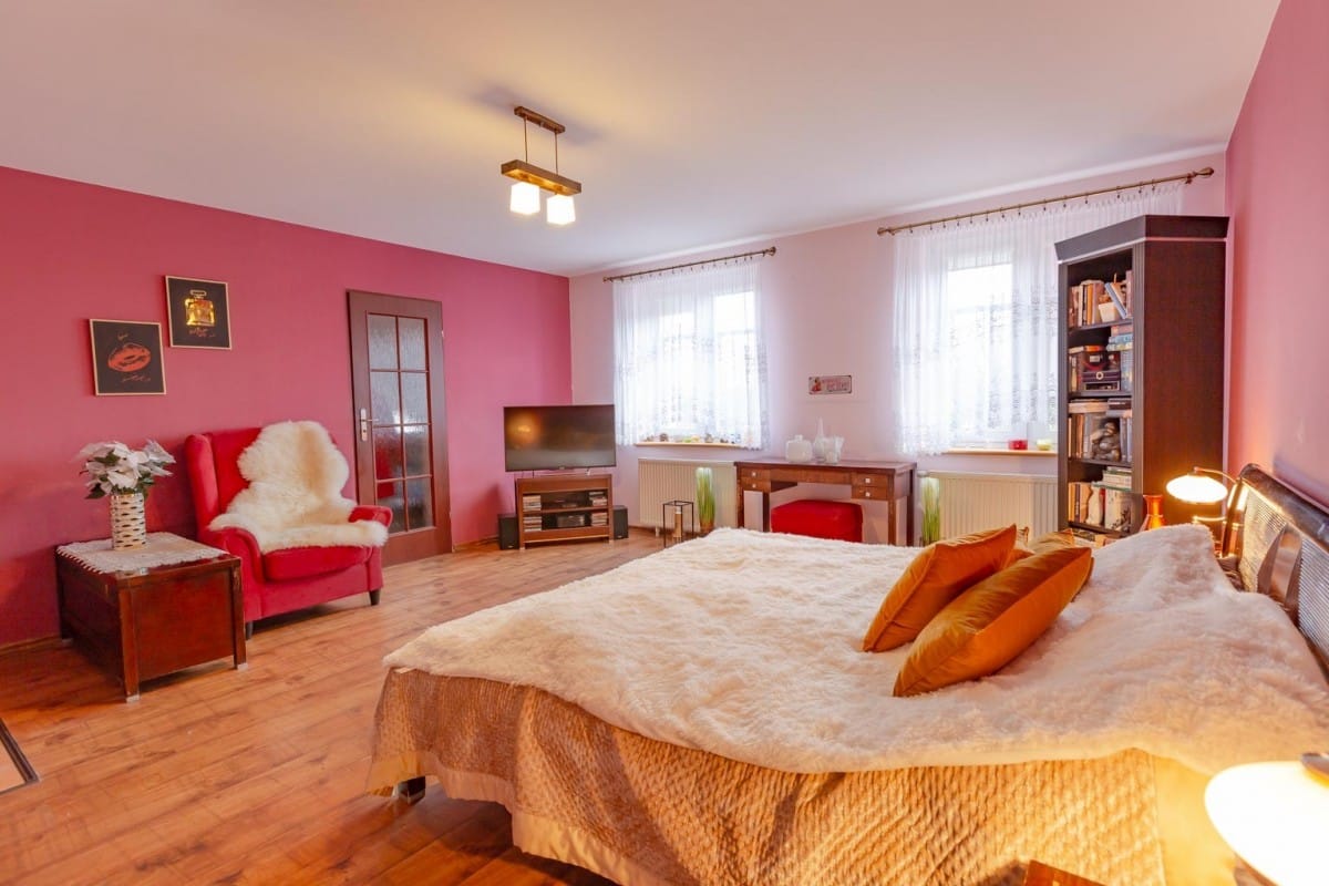 Lokal użytkowy  pokojowe na Sprzedaż