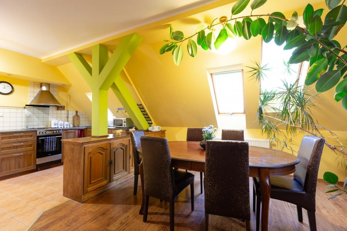 Lokal użytkowy  pokojowe na Sprzedaż