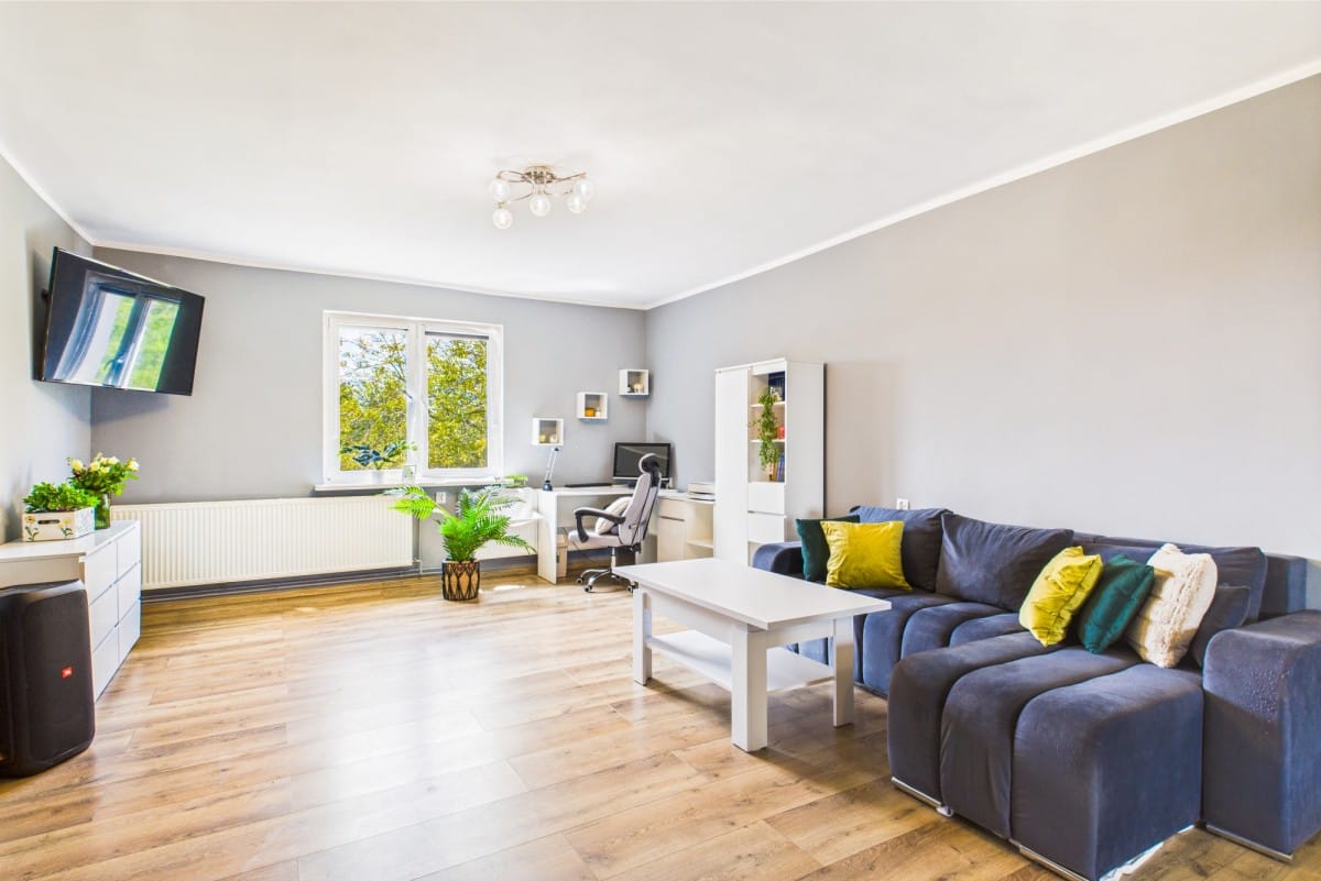 Dom 7 pokojowe na Sprzedaż