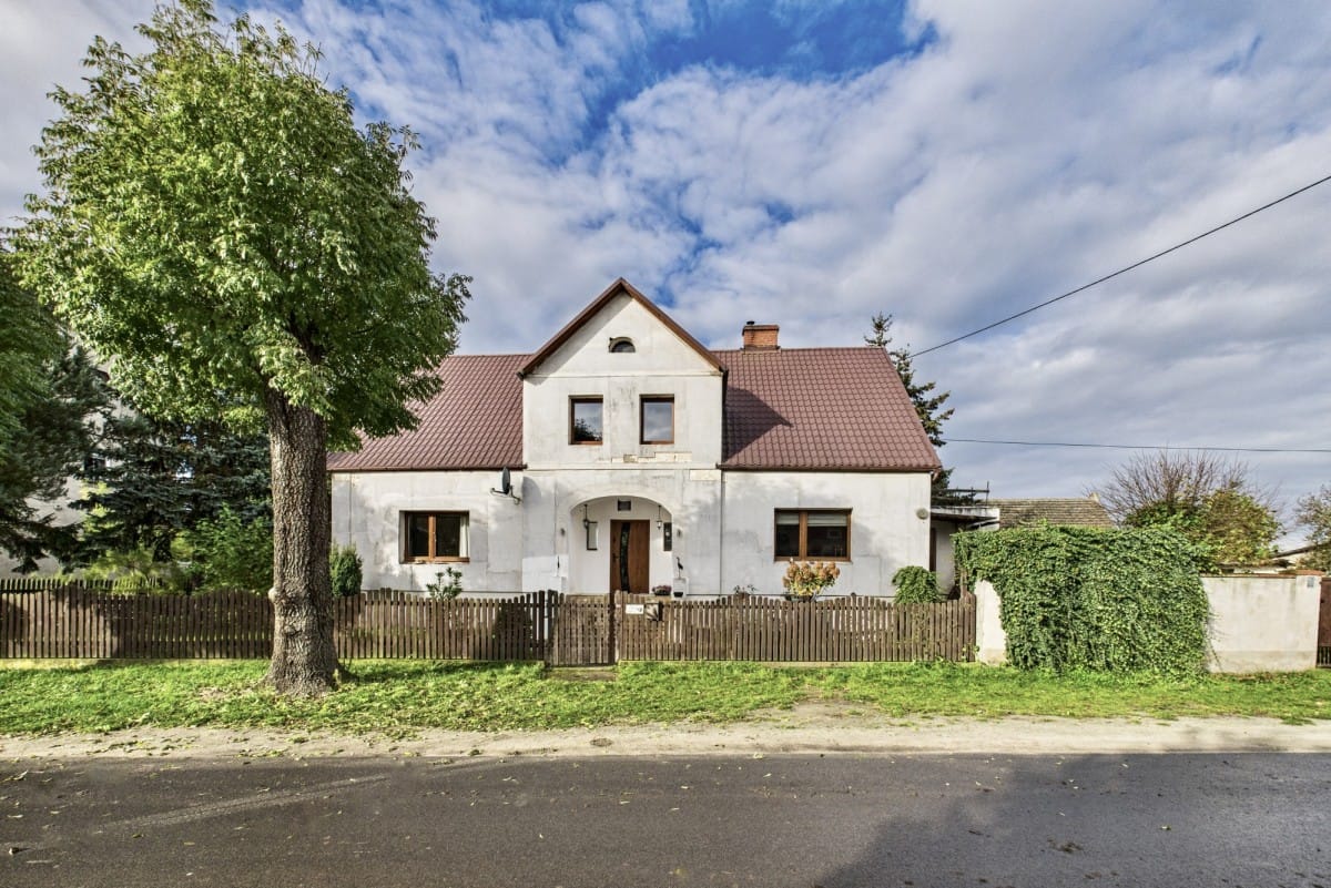 Dom 4 pokojowe na Sprzedaż