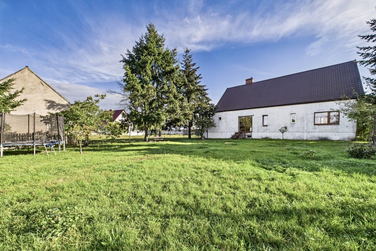 Dom 4 pokojowe na Sprzedaż