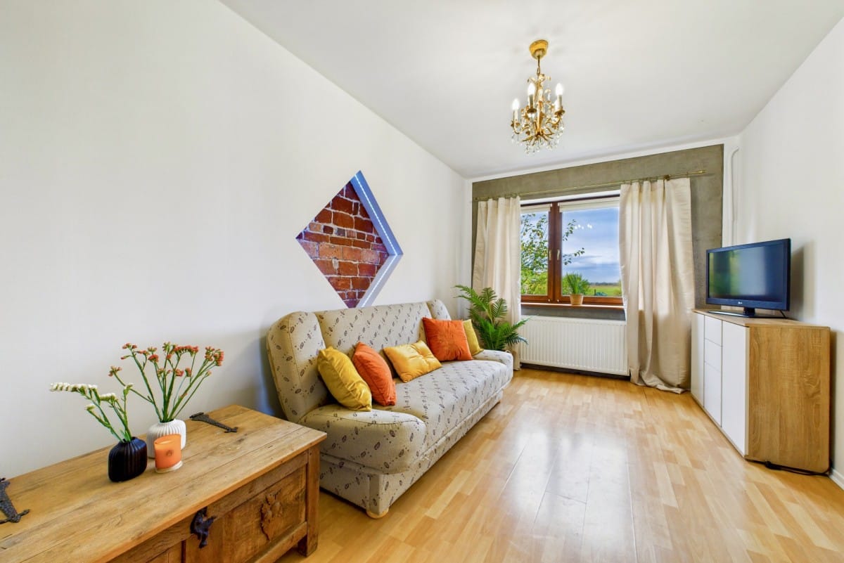 Dom 4 pokojowe na Sprzedaż