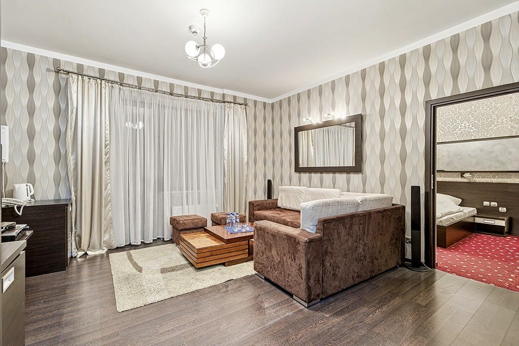 Lokal użytkowy  pokojowe na Sprzedaż