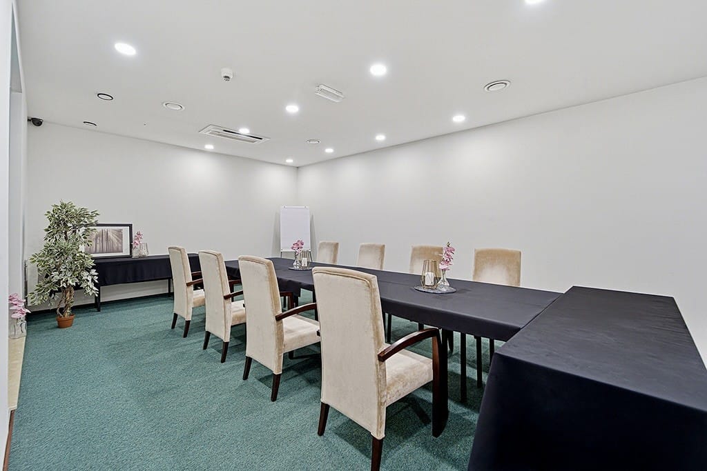 Lokal użytkowy  pokojowe na Sprzedaż