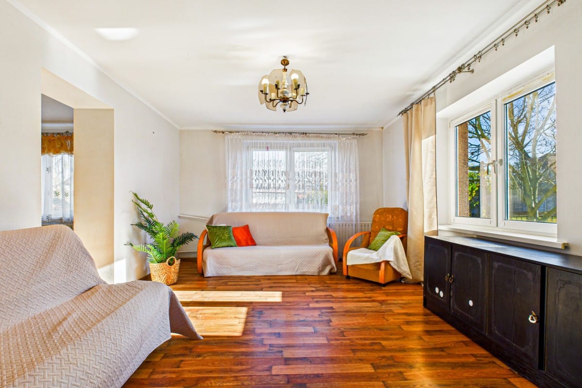 Dom  pokojowe na Sprzedaż