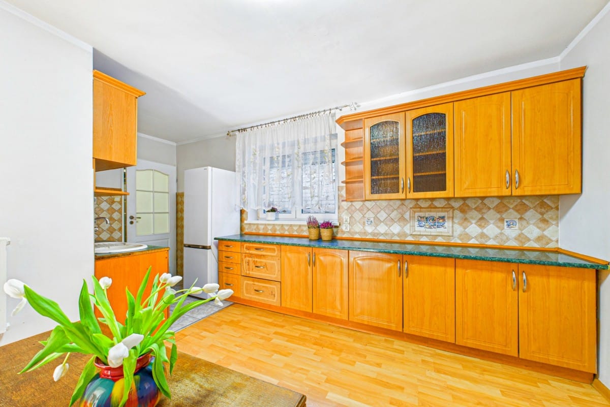 Dom  pokojowe na Sprzedaż