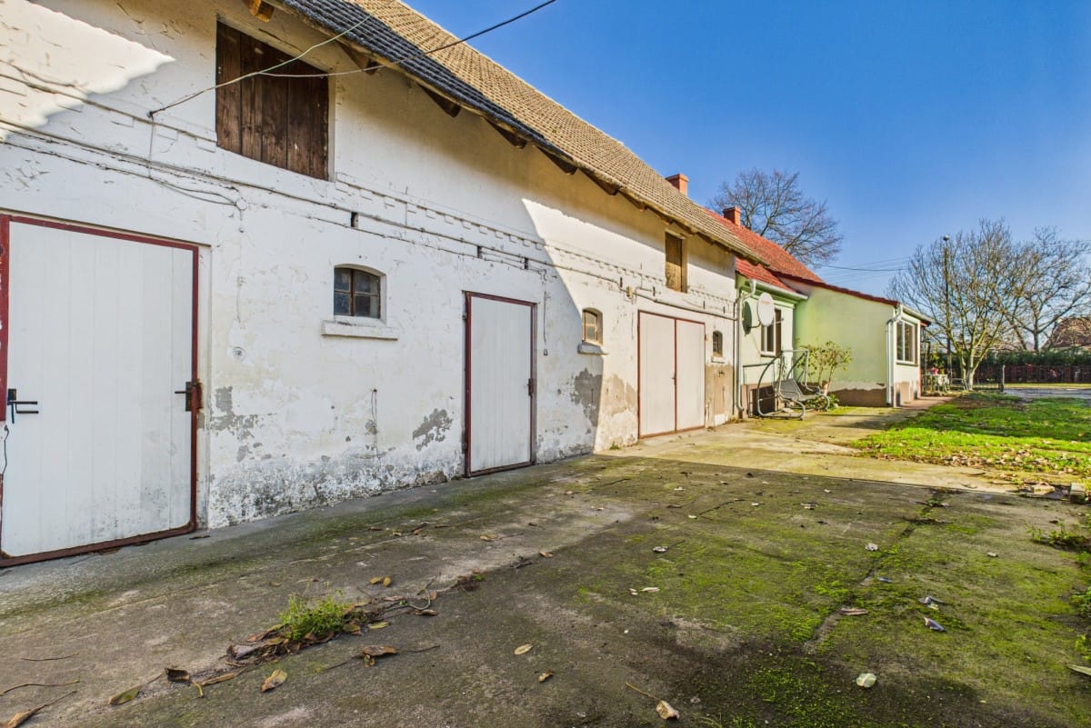 Dom  pokojowe na Sprzedaż