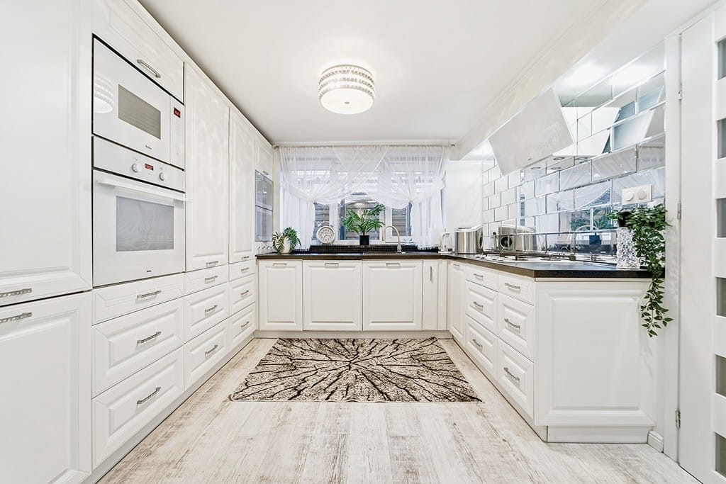 Lokal użytkowy  pokojowe na Sprzedaż