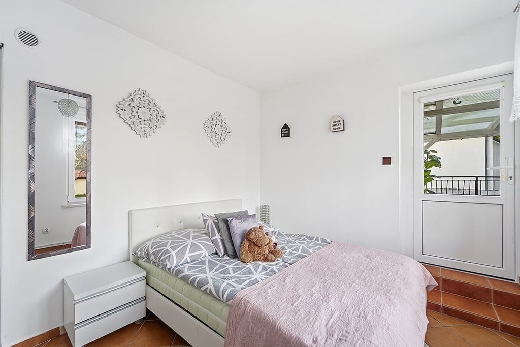 Lokal użytkowy  pokojowe na Sprzedaż