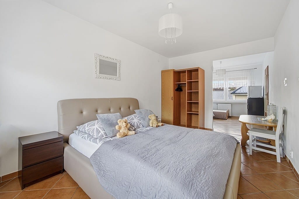 Lokal użytkowy  pokojowe na Sprzedaż