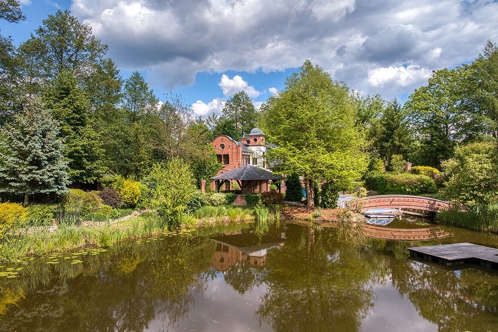 Dom 4 pokojowe na Sprzedaż