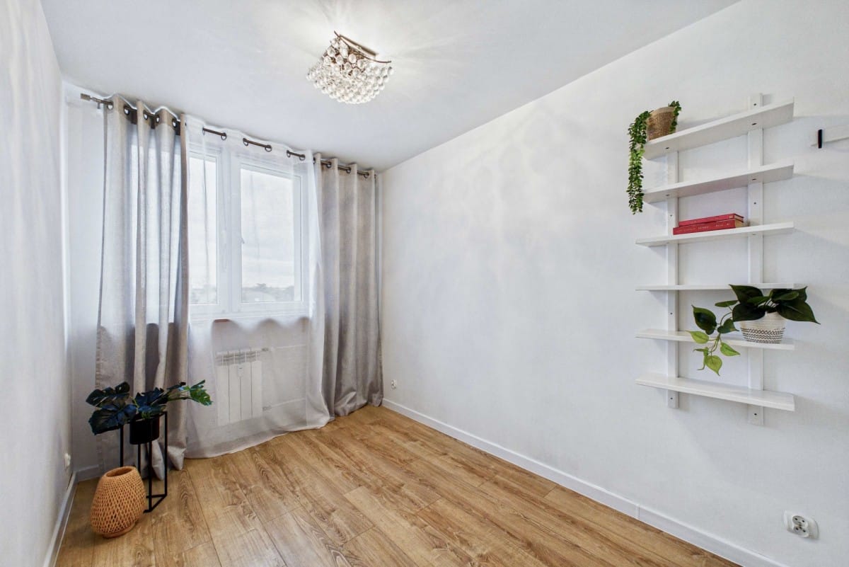 Mieszkanie 9 pokojowe na Sprzedaż