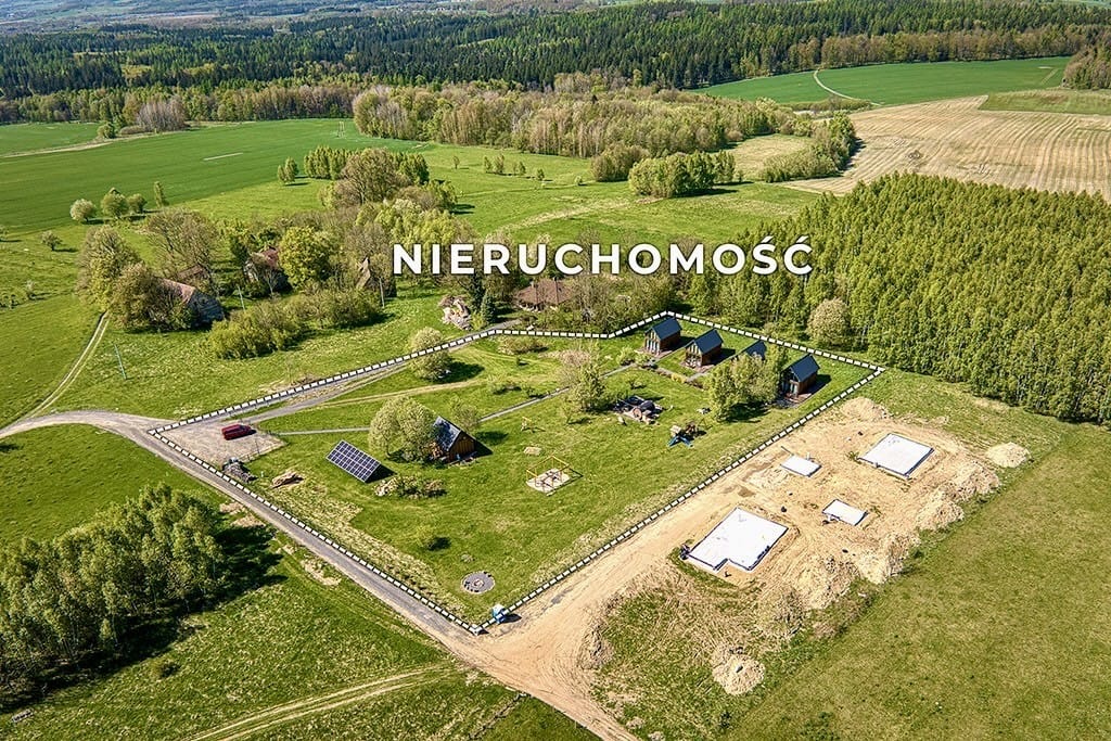 Lokal użytkowy  pokojowe na Sprzedaż