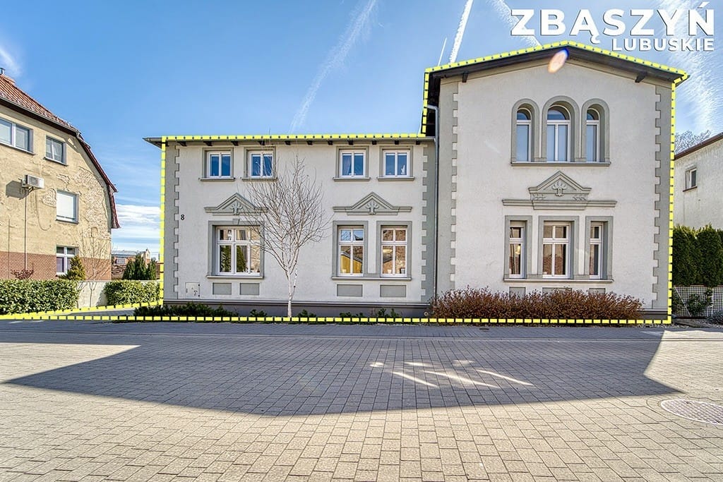 Dom 6 pokojowe na Sprzedaż