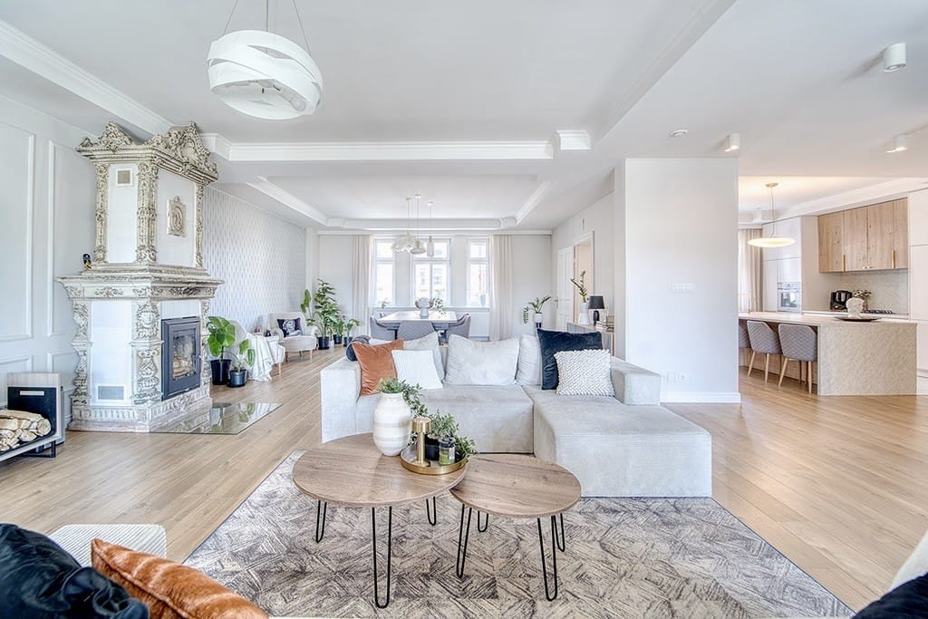 Dom 6 pokojowe na Sprzedaż