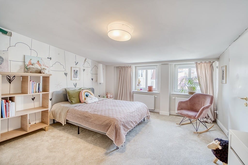 Dom 6 pokojowe na Sprzedaż