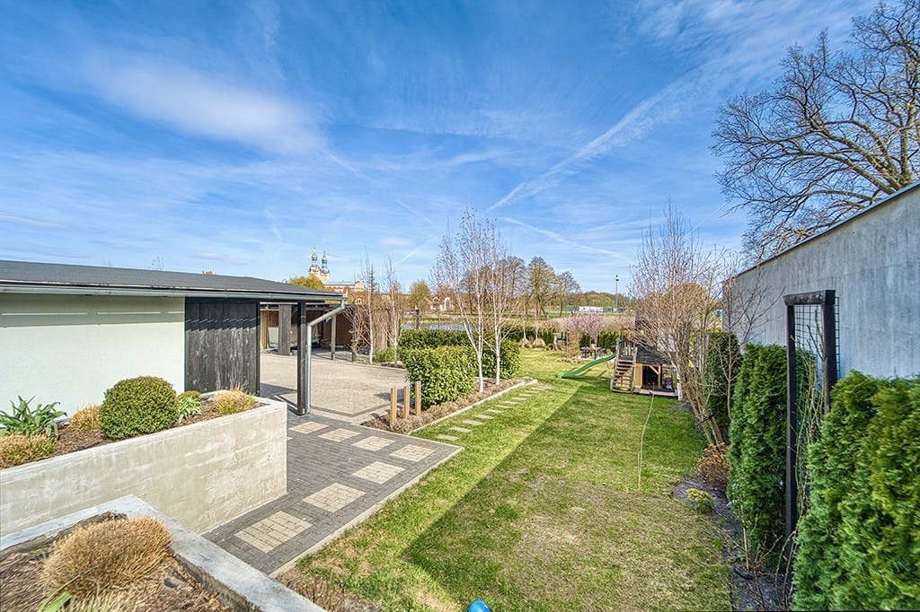 Dom 6 pokojowe na Sprzedaż