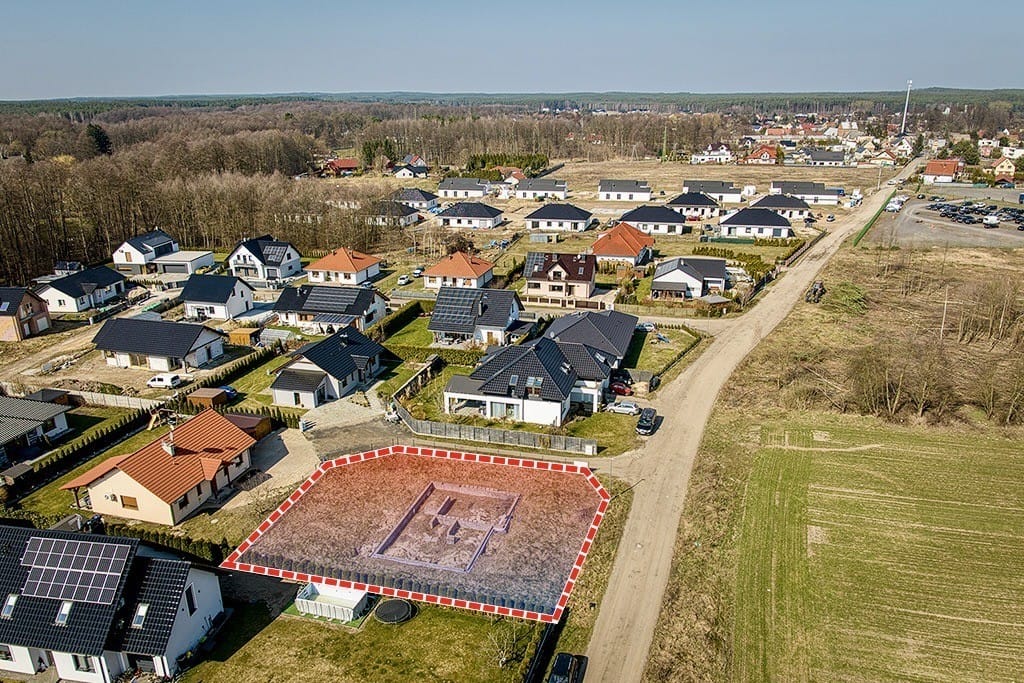 Działka  pokojowe na Sprzedaż