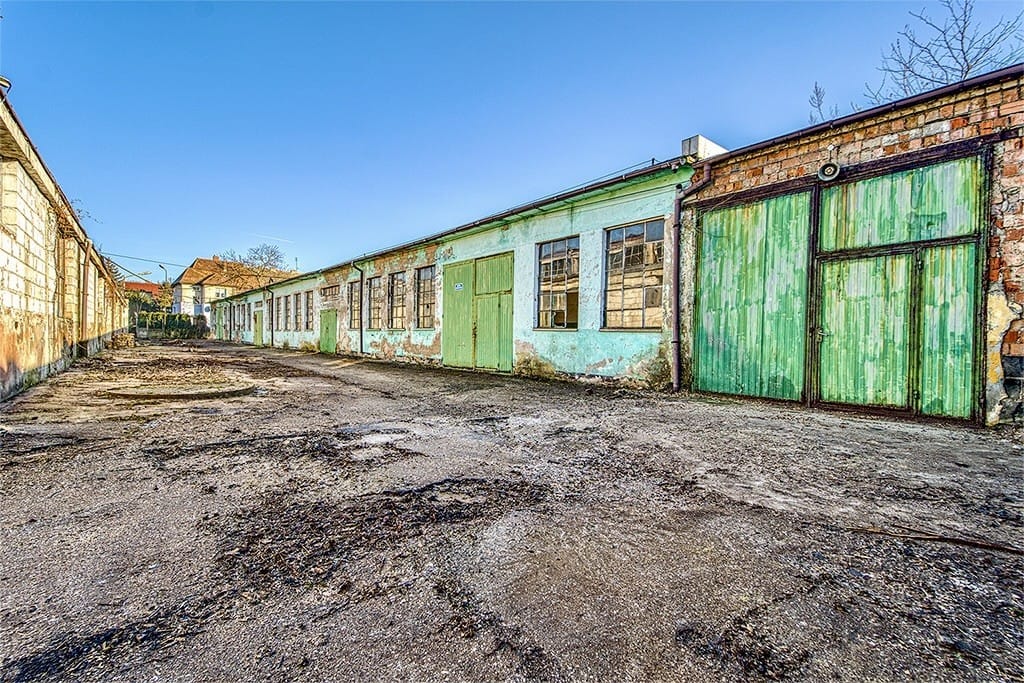 Lokal użytkowy  pokojowe na Sprzedaż