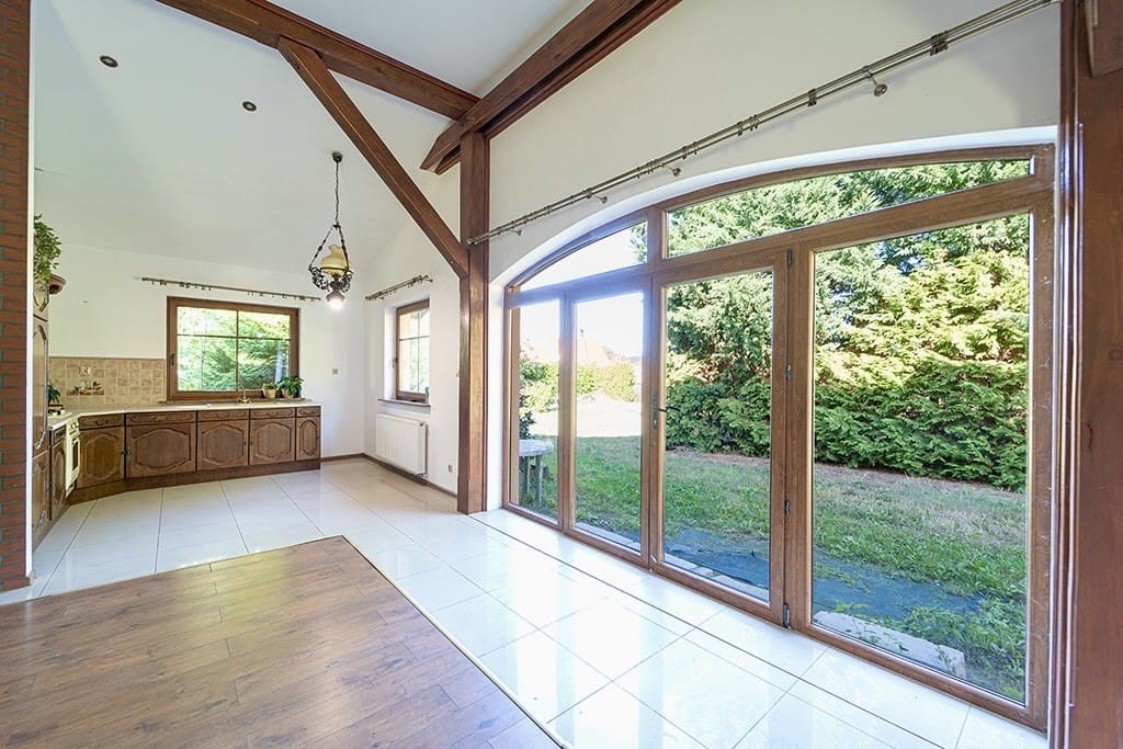 Dom 4 pokojowe na Sprzedaż