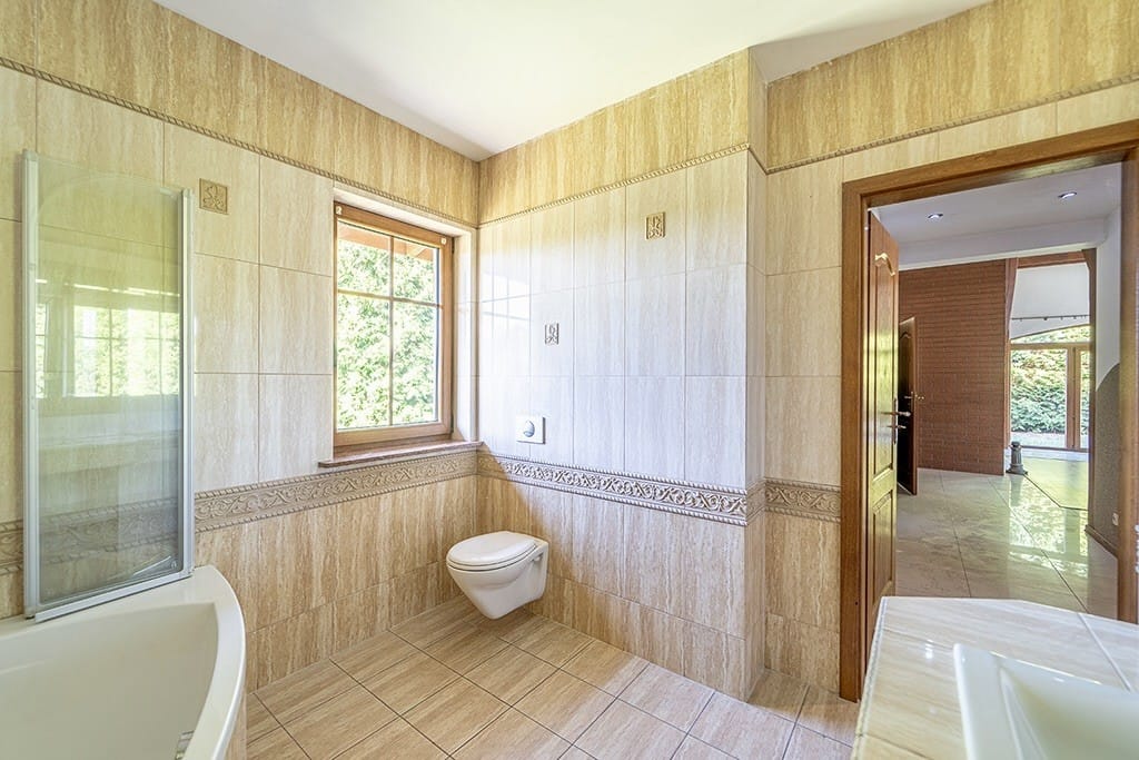 Dom 4 pokojowe na Sprzedaż