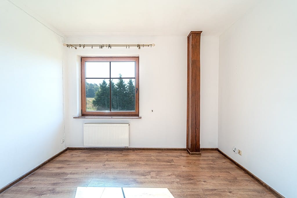 Dom 4 pokojowe na Sprzedaż