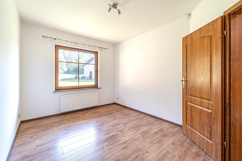 Dom 4 pokojowe na Sprzedaż