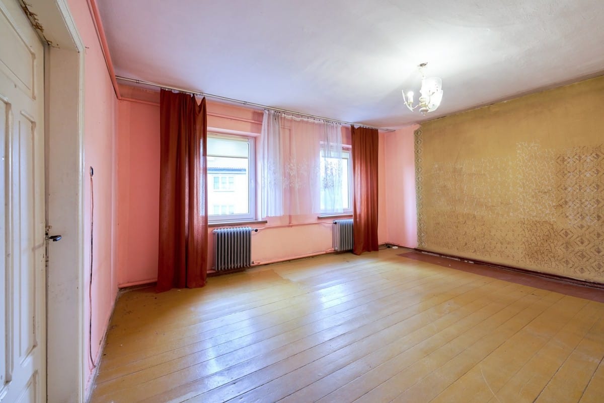 Mieszkanie 6 pokojowe na Sprzedaż