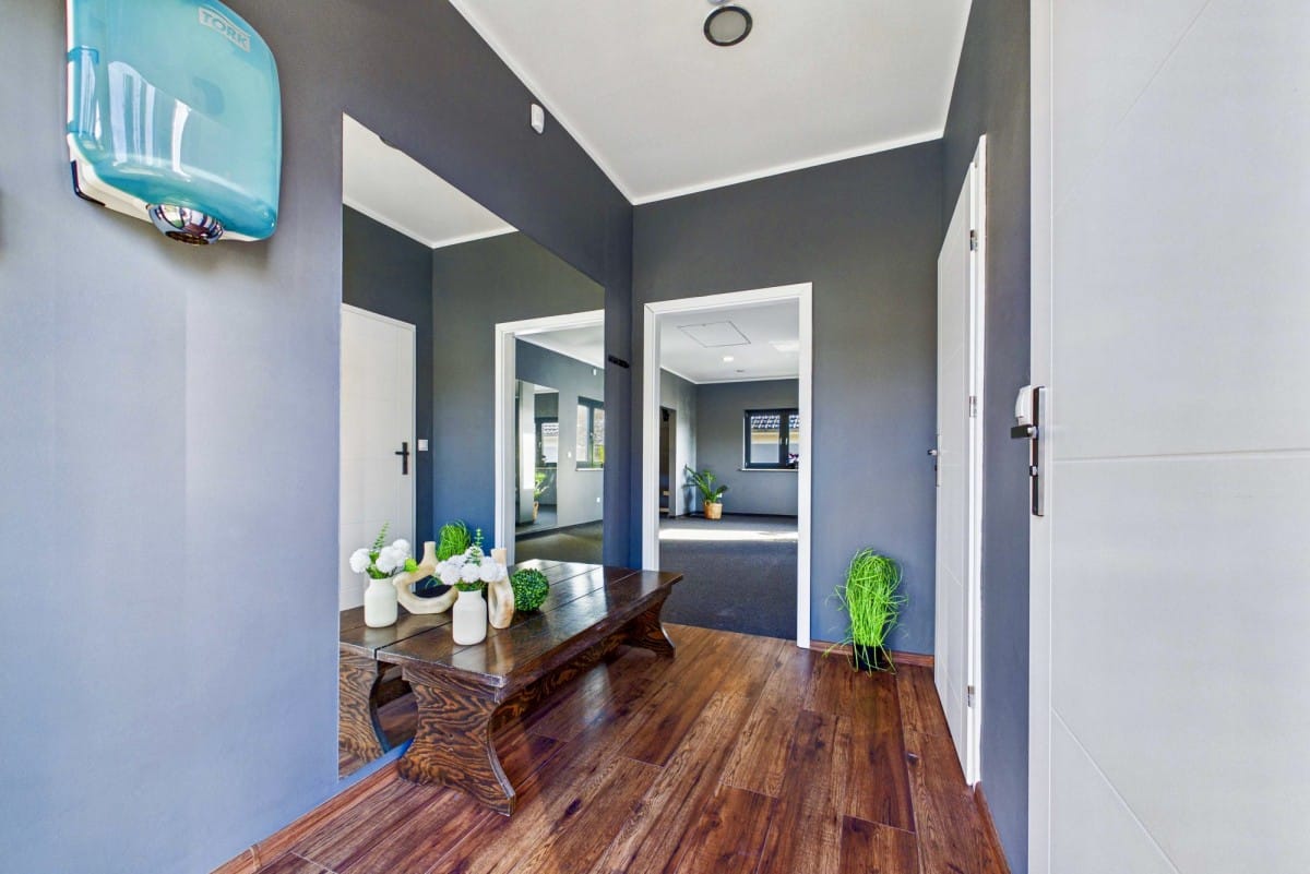 Lokal użytkowy  pokojowe na Wynajem