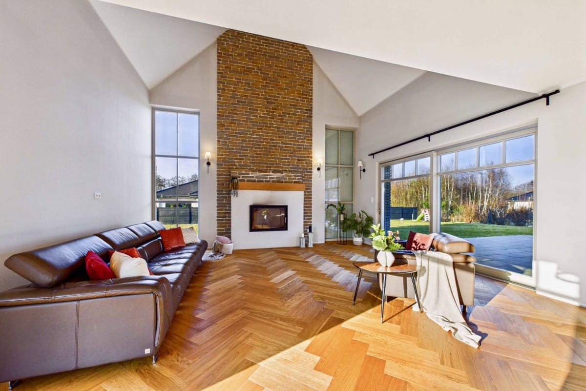 Dom 5 pokojowe na Sprzedaż