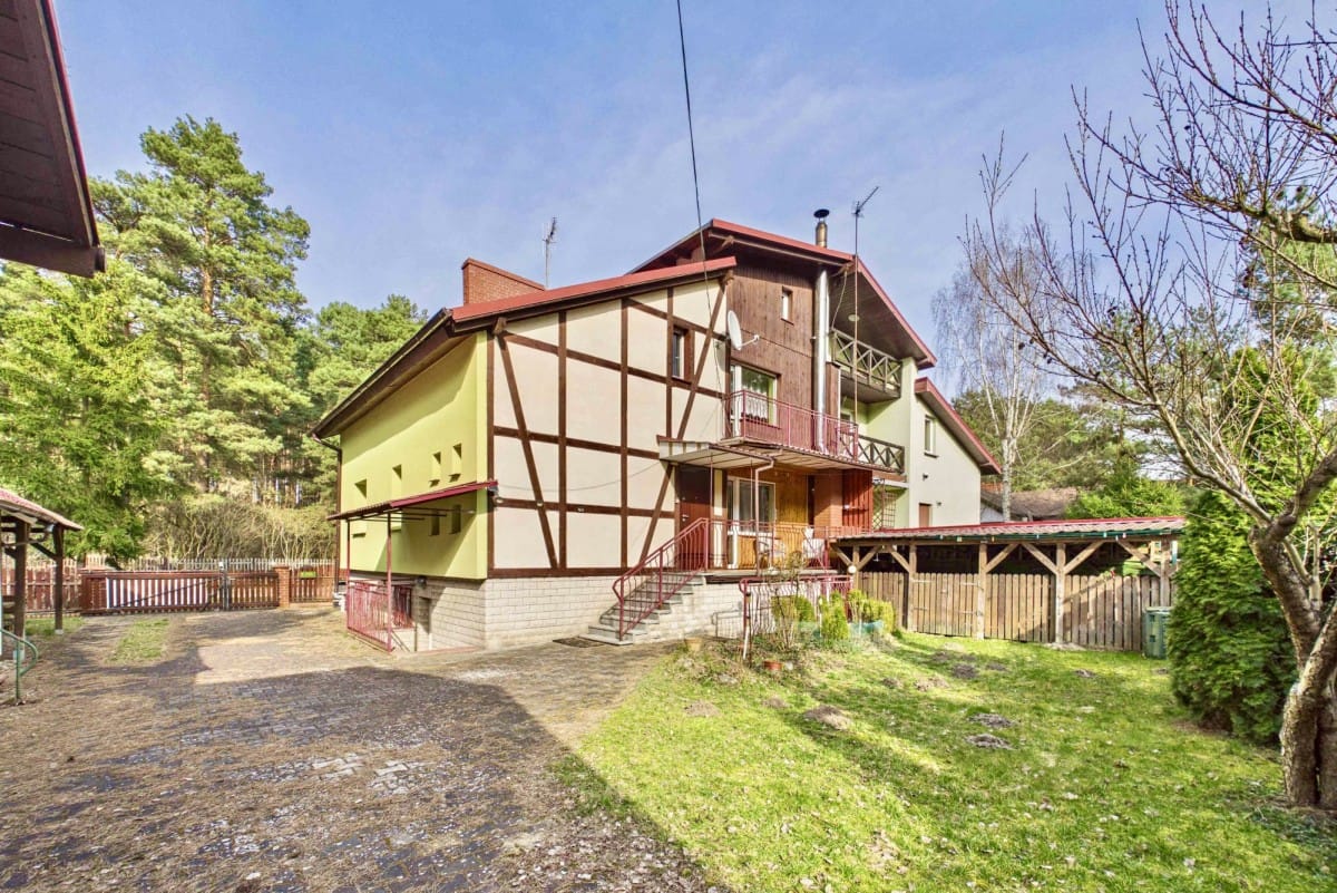 Dom 7 pokojowe na Sprzedaż